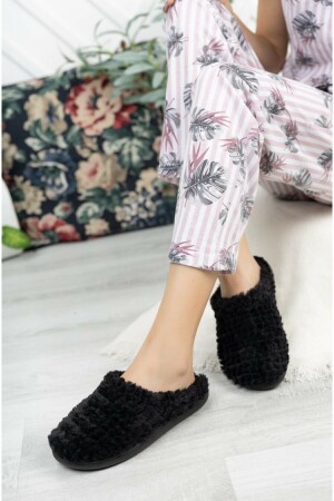 13666 Women's House Slippers Winter Slippers - Gezer