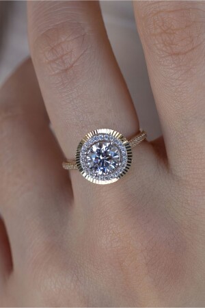14 Ayar Altın Tektaş Kalemli Yüzük - Oroline Jewelry
