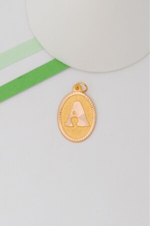 14 Carat Gold Nostalgic Oval Letter A Pendant UCHRFOVLYNSTLJKA - Bayar Gold