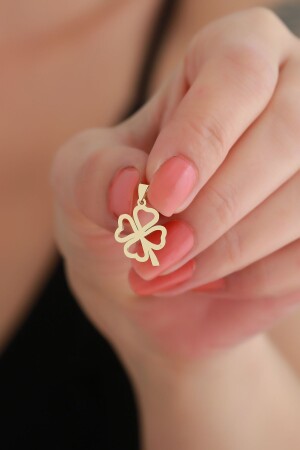 14 Carat Gold Soft Clover Pendant UCYNCSOFT - Bayar Gold