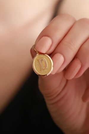 14 Carat Gold Vintage Oval D Letter Pendant UCHRFOVLENSTLJKD - Bayar Gold