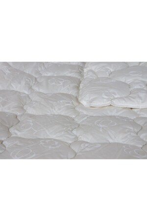 195x215 cm Double Outlet Cotton Quilt - Anemons