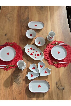 21 cm großer Kuchenteller mit 4 Herzen - Meggdecor