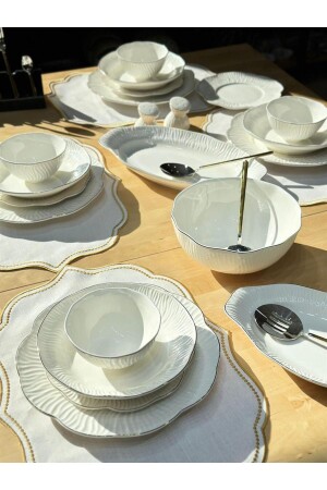 29 Piece Porcelain Sophia Dinner Set for 6 Persons Gold - Onedekor