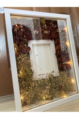 30x40 Cm Ledli Beyaz Fotoğraf Bölümlü Tasarım Gül Kutusu Anı Çerçevesi! Isimsiz - Verda Çerçeve