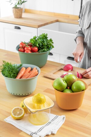 5-piece Chef Mixing Bowl and Strainer Set BRA122262 - Vienev