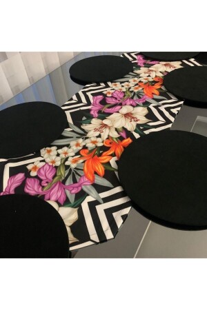6-teiliges Tellerset Läufer mit Lilienmuster - Lovelyhome35