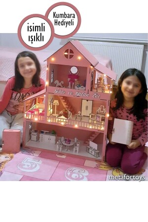 60 cm großes beleuchtetes Holzspielhaus mit Namen (ROSA) - Metafortoys