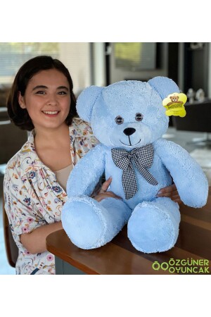 90 cm großer Teddybär mit Fliege (100 % lokal) - Niloşum