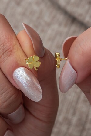 925 Sterling Silver Minimal Gold Plated Clover Earrings - Nereze