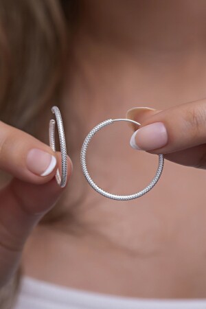 925 Sterling Silver Wavy Striped Design 25 mm Hoop Earring - Nereze