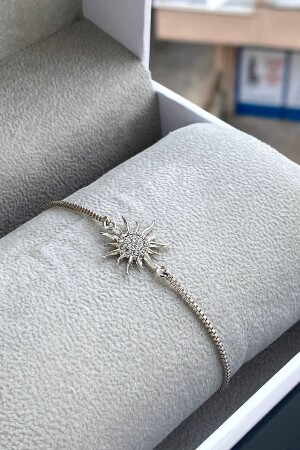 Adjustable Silver Color Sun Detail Zircon Stone Women's Bracelet - Lowen Aksesuar