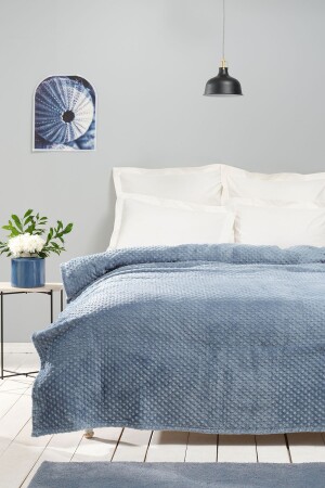Alice Indigo Single Bud Wellsoft Blanket - Karaca Home