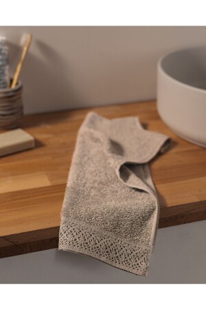 Angelique Handtuch – Dunkelbeige – 30 x 45 cm - Madame Coco