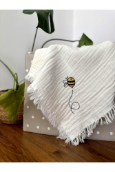 Arı Nakışlı Ekru 4 Katlı Bebek & Çocuk Müslin Örtü %100 Pamuk 110x110cm AEM110110 - Happy Hands Towel