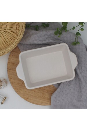 Arna 22 Cm Ceramic Oven Dish ARN25FK00 - Arna Porselen