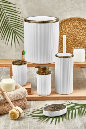 Auaro 5-teiliges Badezimmer-Set, Weiß/Granit, Gold, detailliert - Kurt Home