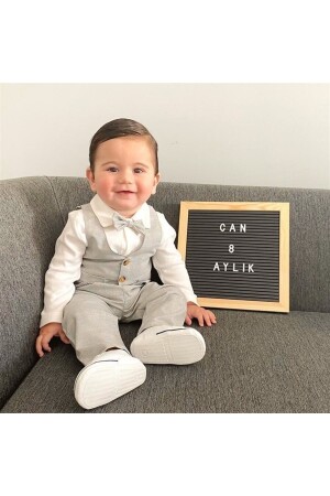 Baby-Anzug für Jungen mit Weste – kariertes graues Outfit für besondere Anlässe - Mini Ropa