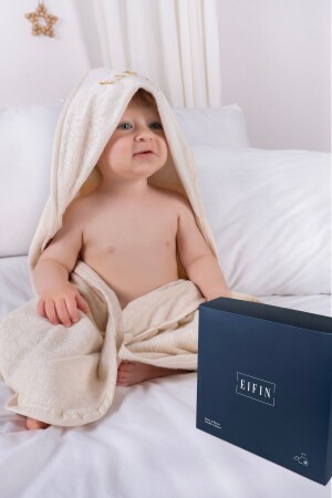 Baby Towel and Pouch Set Crown Embroidered Mix of Natural Bamboo and Pure Cotton 2 Pouches 1 Swaddle in Special Box BKR230328 - EIFIN