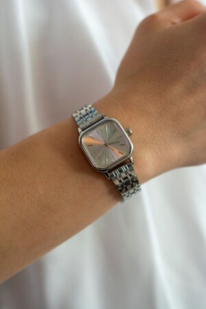 Basic Silver Square Wristwatch 53 hours - Juaste