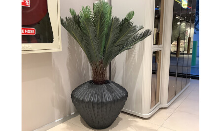 Black Flower Pot with Flowers - 20472 - Cadde Yıldız
