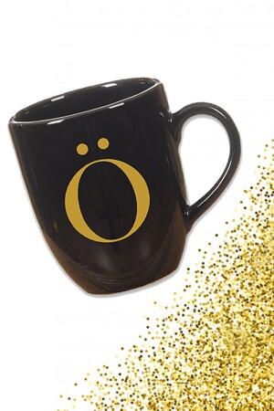 Black Mug with letter O HKSO2101 - Vivas