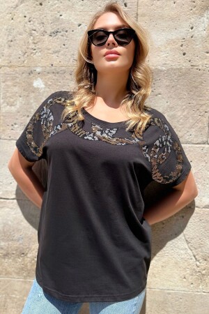 Bol Kalıp Pamuk Leopar Crystal Taşlı Büyük Beden Siyah Şık Rahat Kadın T-shirt - Rich Glam