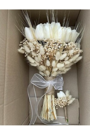 Brautstrauß mit Boutonniere des Bräutigams - Cocodesign