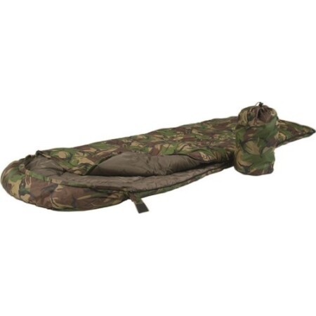 BRIT.DPM COMFORTER SLEEPING BAG ′TRAVELLER′ (200G) - MIL-TEC