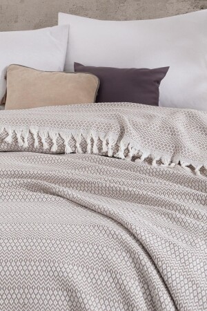 Brown Double Bedspread 200x230 cm Cotton Tasseled Pique MCN23412 - MCN Tekstil