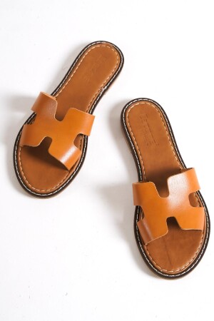 Capone H Bantlı Taba Kadın Deri Terlik 525-820-DER-01-00001 - Capone Outfitters