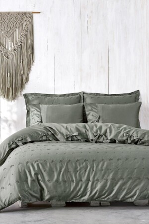 Carmen Battal Boy Nevresim Takımı %100 Organik Pamuk Saten Brodeli Yeşil 220x240 Cm NVRCRM220X240 - Ecocotton