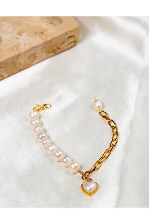 Certified Real Baroque and Gold Plated Brass Chain Bracelet with Mother-of-Pearl Heart Detail - Jewine Studio