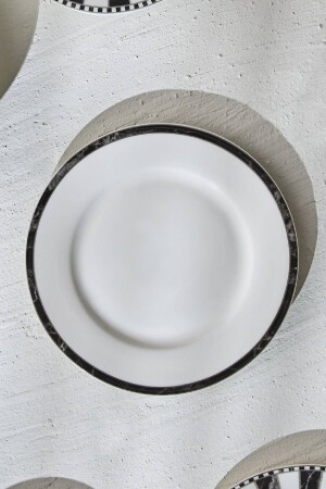 Checkered Line Porcelain Cake Plate 19 Cm 153. 03. 08. 3671 - Karaca