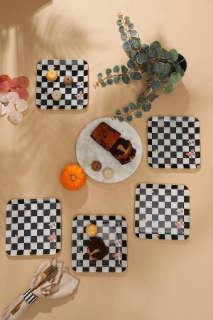 Checkered Pattern Square Serving Plate 23 Cm 6 Pieces. Checkered pattern square serving plate. - GÜRCÜGLASS