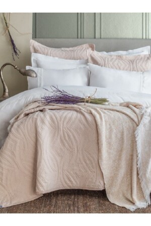 Çift Kişilik Yatak Örtülü Nevresim Set Belmont Beige AP99T20212124 - Apricitas HOME
