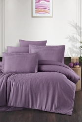 Çizgili Saten Nevresim Takımı Çift Kişilik Lunas Mürdüm NVR00231 - Pierre Cardin