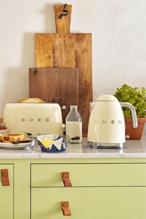 Cream Kettle And Toaster 2x1 Set Klf03-tsf01 KLF03-TSF01CR - Smeg