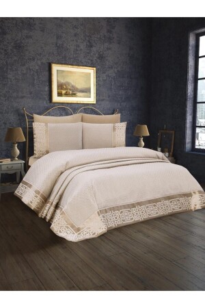 Cream Stylish Double Bedspread - Homeart