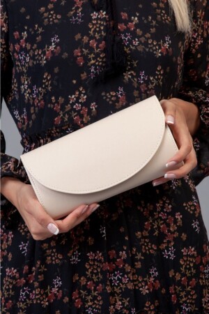 Cremefarbene Abendkleidertasche von Efnan Store - Efnanstore