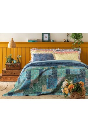 Daisy Fest Patchwork Single Multi-Purpose Cover 160x220 Cm Petrol Blue 10038451 - English Home