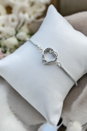 Damenarmband mit Zirkonstein-Herzdetail - Lowen Aksesuar