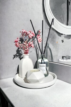 Decorative Geometric Candle Holder Scandinavian Style Vase Fresh Soft Room Scented Set - Alleza Home