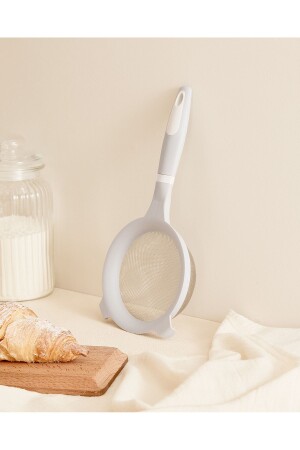Delphine Wire Strainer 14. 5cm - Madame Coco