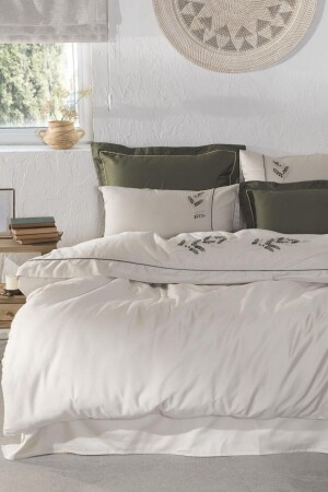 Derin Battal Boy Nevresim Takımı %100 Organik Pamuk Saten El Nakışlı Yeşil 240x220 Cm NVRDRY220x240 - Ecocotton