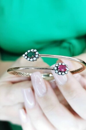 Diamond Bracelet Made of Emeralds and Ruby - Utku Kuyumculuk