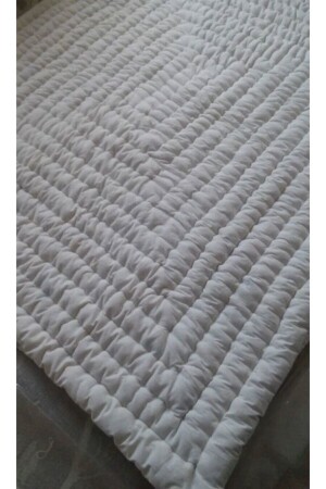 Double Handmade Hand-Threaded Natural Wool Quilt Weighs 6 kg - Demethome