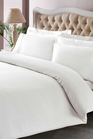 Double Premium Basic Duvet Cover Set Stripe White 60153689 - Taç