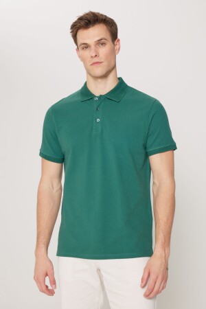 Dunkelgrünes Herren-T-Shirt mit Rollkragen aus 100 % Baumwolle, schmale Passform, schmaler Schnitt, Polo-Ausschnitt, kurzärmlig - Altınyıldız Classics