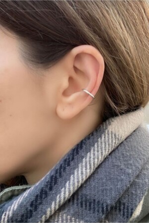 Düz Sade İnce Earcuff Deliksiz Kıkırdak Küpesi - Mu Minamu